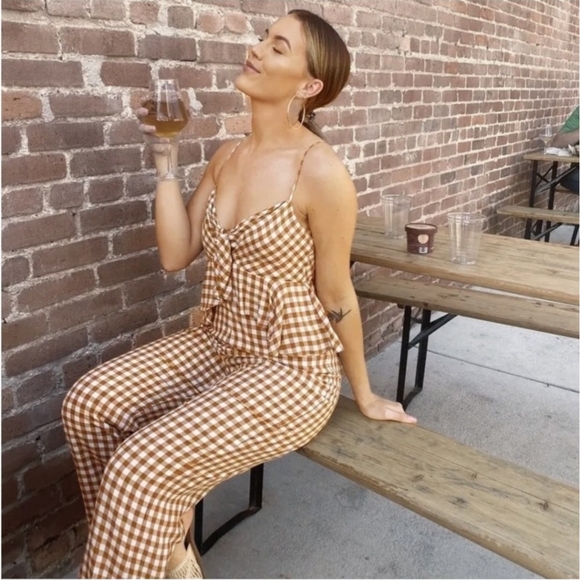 Saylor Women's Laken Gingham Peplum Jumpsuit in Apricot Brown/White sz LG - Picture 3 of 8